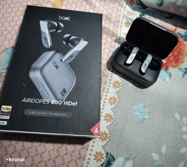 Earbuds